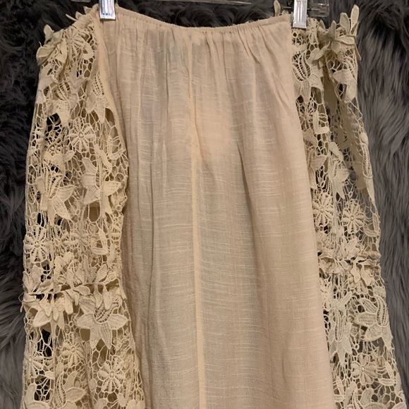 Ivory blouse - Picture 5 of 5